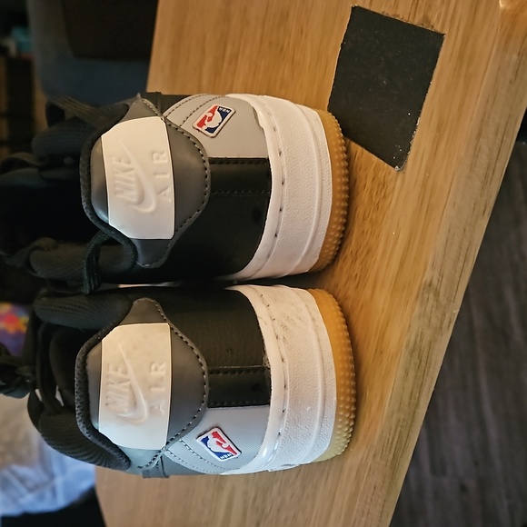 Nike AirForce 1 LV8 1 NBA - Picture 4 of 5